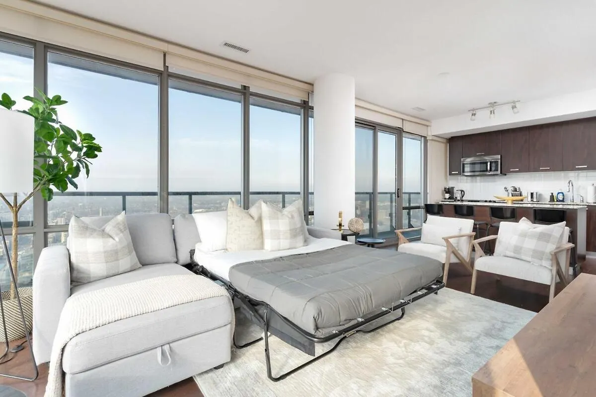 Lux Sub-Penthouse W Panoramic & Cn Tower Views Apartment Toronto Canada